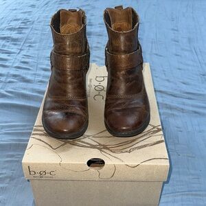 b.o.c. Women’s Leather Brown Boots